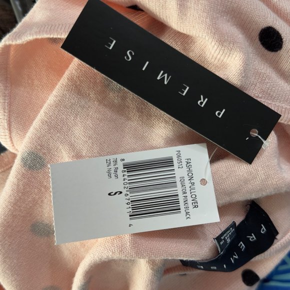 NWT Premise Women's Pullover Knit Top Blouse Pink & Black Polka Size Small - Picture 11 of 13